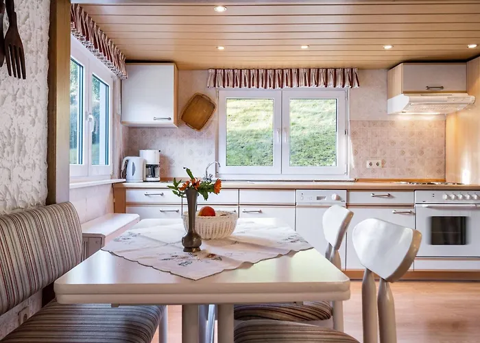 In Sauerland Nahe Winterberg Skifahren シュマレンベルク