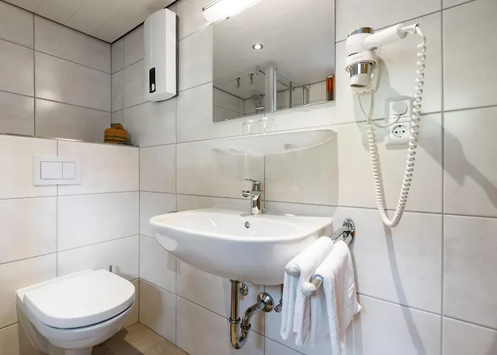 In Sauerland Nahe Winterberg Skifahren 別荘 シュマレンベルク